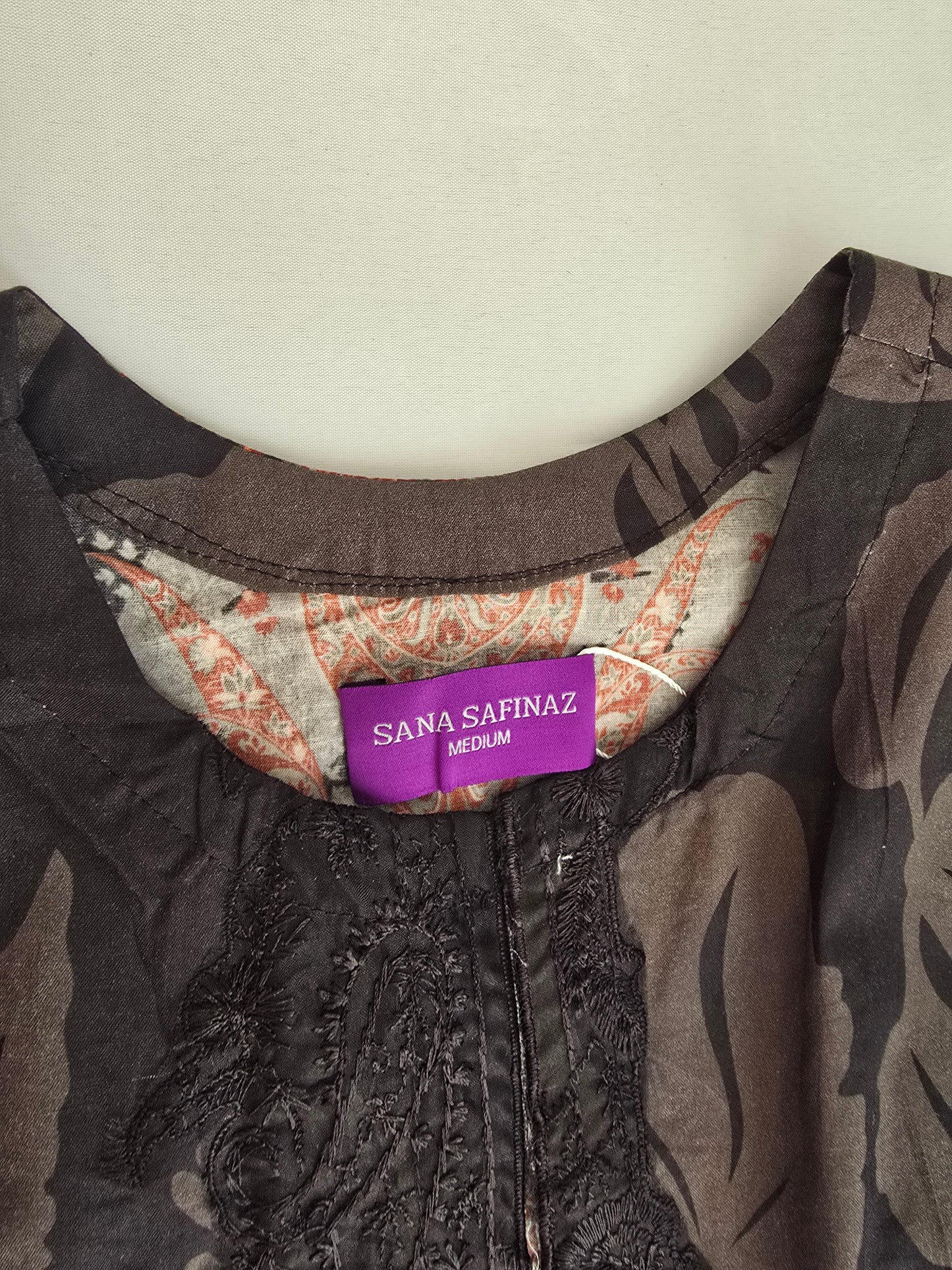 Sana Safinaz Black Floral Print 3-Piece Suit | Kurti Shalwar Dupatta | Rust & Cream Border | Black Embroidered Neckline| Premium lawn