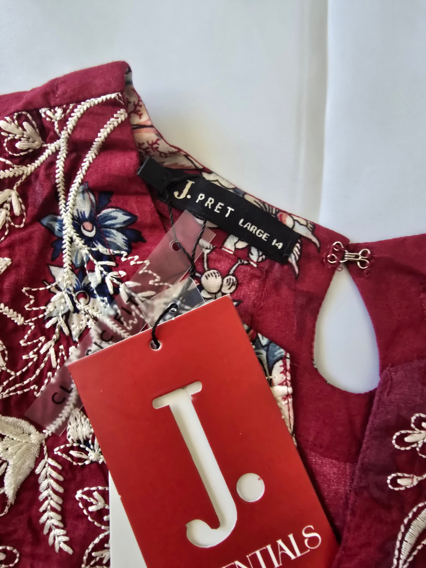J. Pret Essentials 3-Piece Printed & Embroidered Suit – Deep Red/Maroon