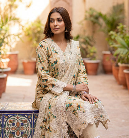 Ghausia Luxury – Digital Print Embroidered 3-Piece Suit