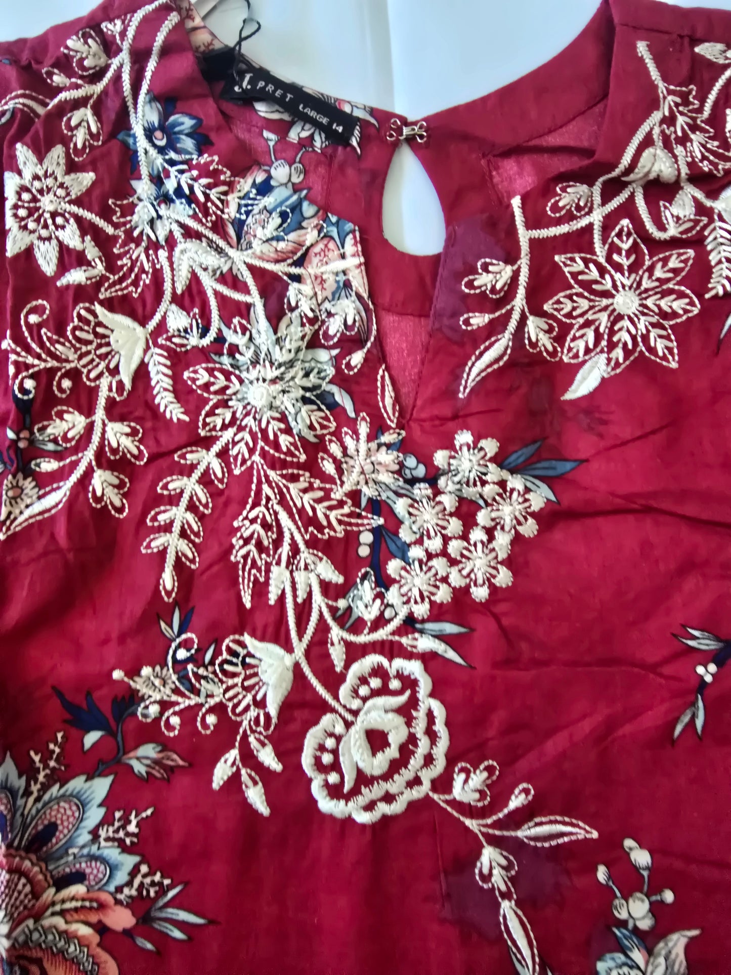 J. Pret Essentials 3-Piece Printed & Embroidered Suit – Deep Red/Maroon